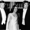 Franco Zeffirelli con Olivia Hussey e Leonard Whiting, protagonisti del film Romeo Giulietta, Londra 1968. Diritti Fondazione Franco Zeffirelli