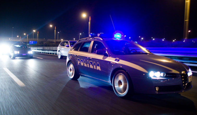 Polizia stradale di notte