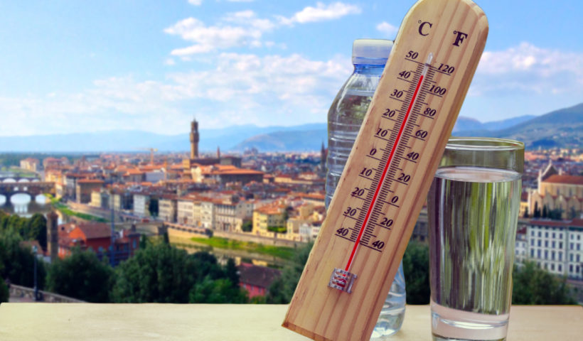 Un termometro con temperature roventi su Firenze