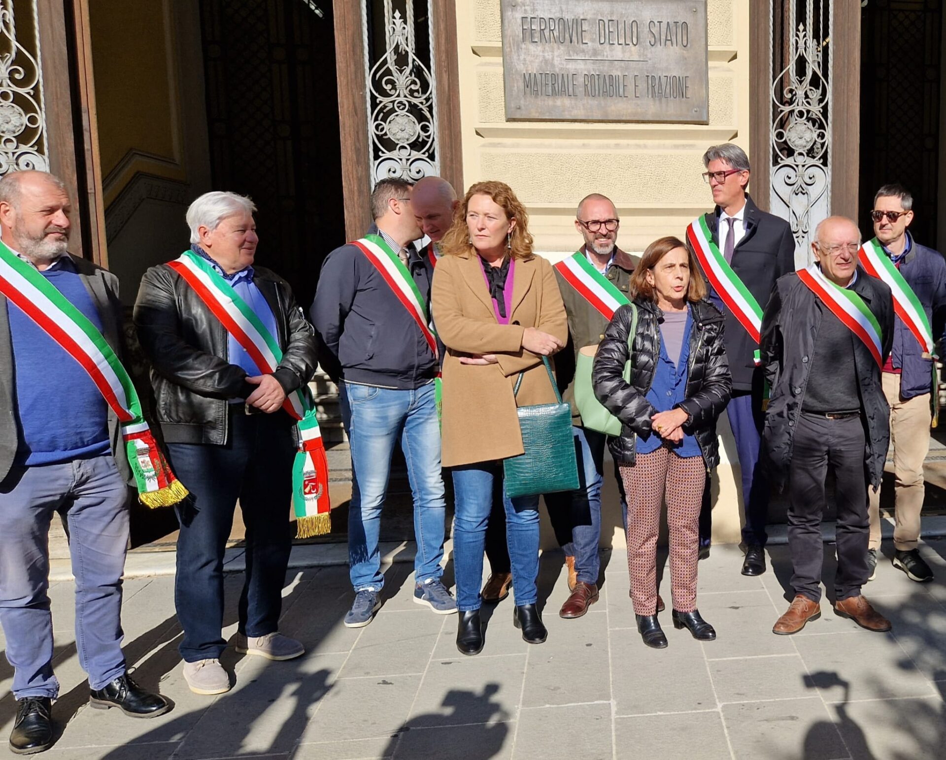 7 novembre davanti gruppo fs italiane 3