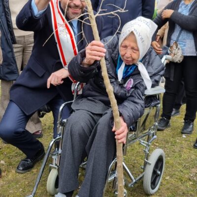 vera vigevani jarach incontra la consulta provinciale degli studenti di pisa a san rossore 22 400x400 1