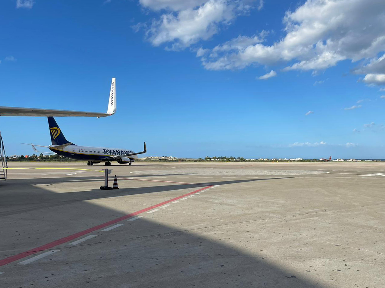 volo in ritardo ryanair alghero pisa