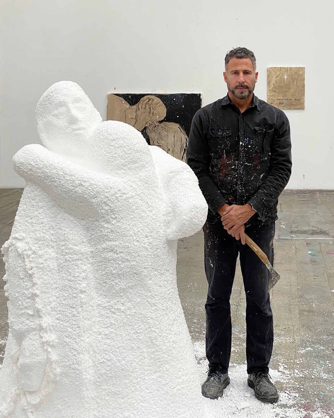 enrique martínez celaya con l'opera the heart of glass, culver city studio, 2020 bassa