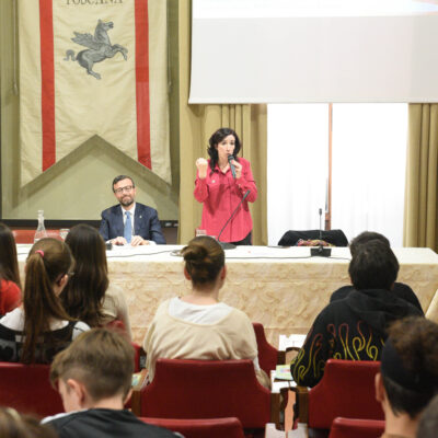 presentazione libro3 400x400 1