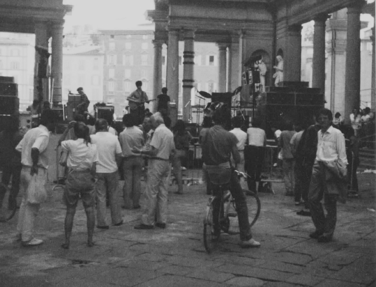 piazzale degli uffizi echo bunnymen